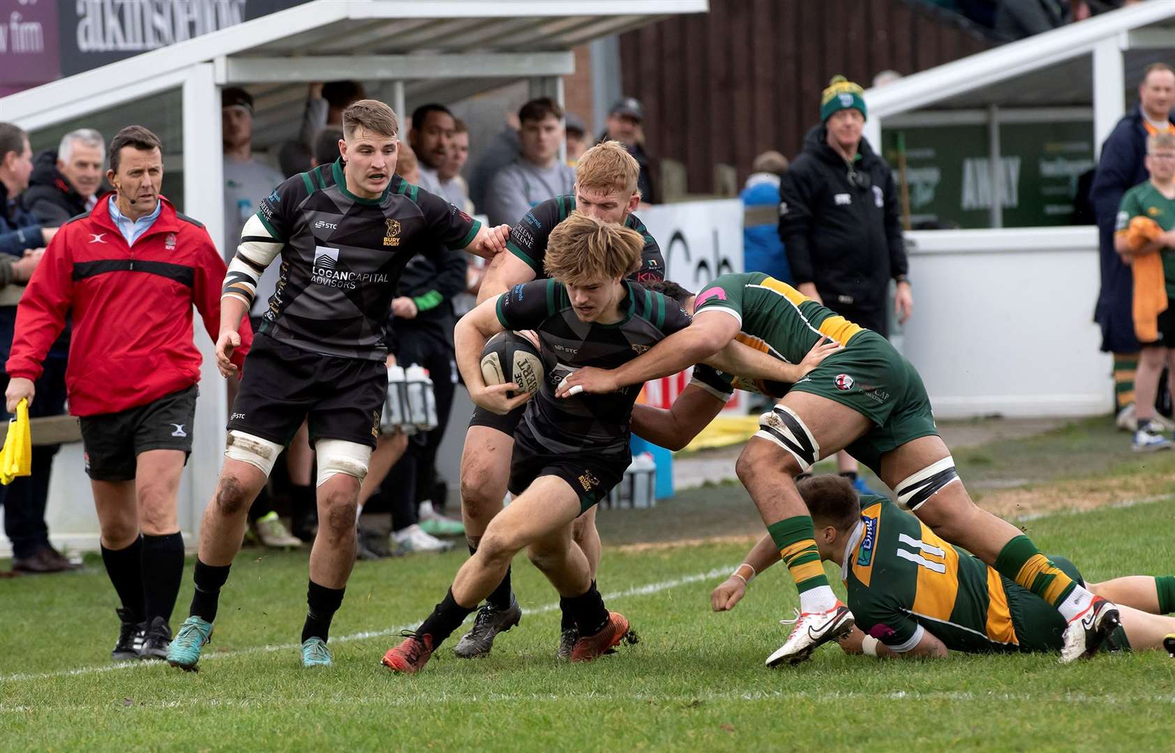 George Loose goes on a run down the wing in front of the dugouts Picture: Mecha Morton