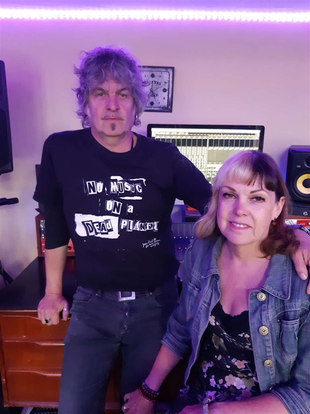 Linzi and White in the studio